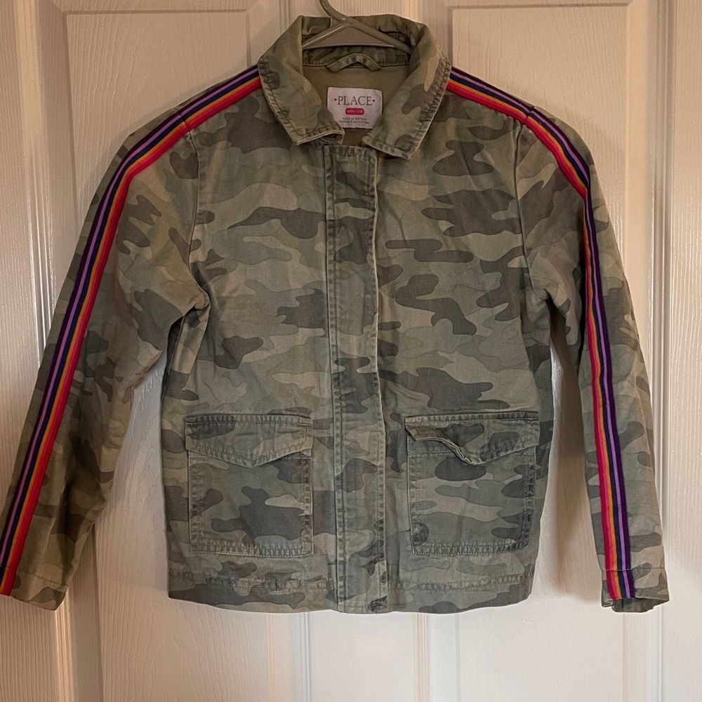 Children’s place rainbow camo jacket size M 7/8